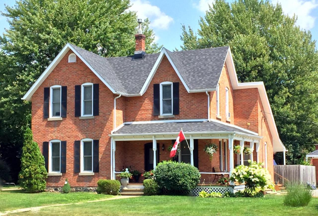 Kingsville House Bed And Breakfast Екстериор снимка